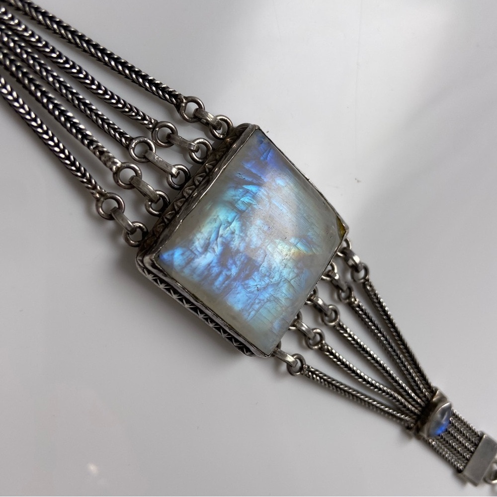 Vintage Sterling Silver Bracelet with Iridescent Rainbow Moonstone